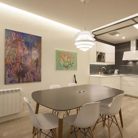 Ku By Oldtown アパート サン・セバスティアン